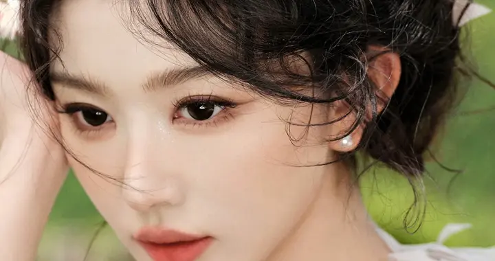 美女壁纸-第6456期-孔雪儿