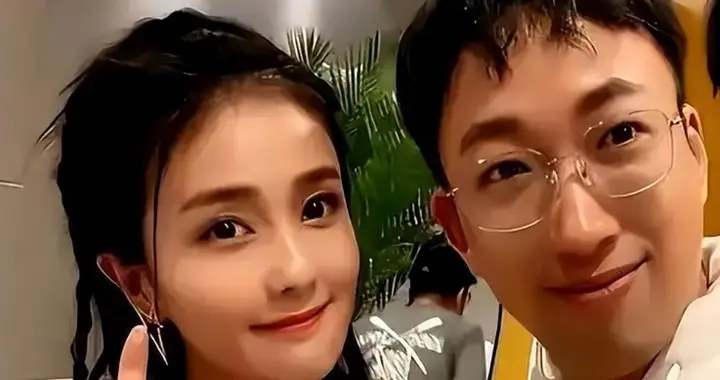 官宣解约仅48小时，白鹿和于正的真实关系曝光，给赵露思上了一课