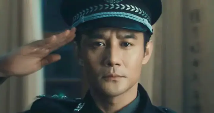 交锋：王凯颠覆形象很难得，但抽烟镜头没必要，而且戏份也太少了