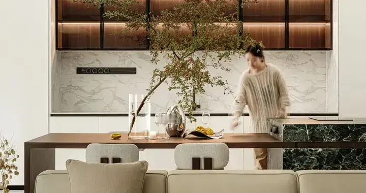 中性色为基调，营造出开阔宁静的视觉感受