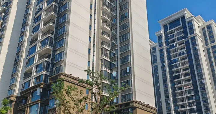 海南首家！恒大物业撤场 物业费从3.8陡降到2.98，实际不止......