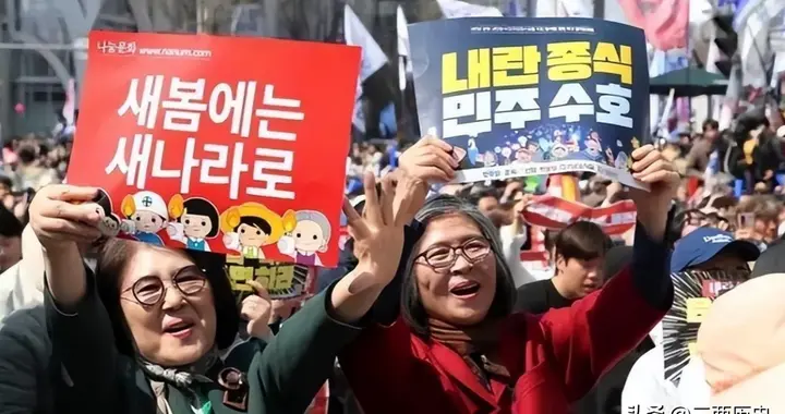 韩国首届清除亲日派咖啡宴，在首尔火了！
