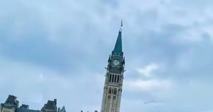 美国吓唬人那套不管用了！28国集体转身，白宫威胁沦为国际笑话