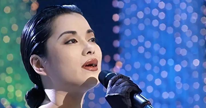 32年前，毛阿敏唱了一首童谣，将中国绝密军事基地暴露给了全世界