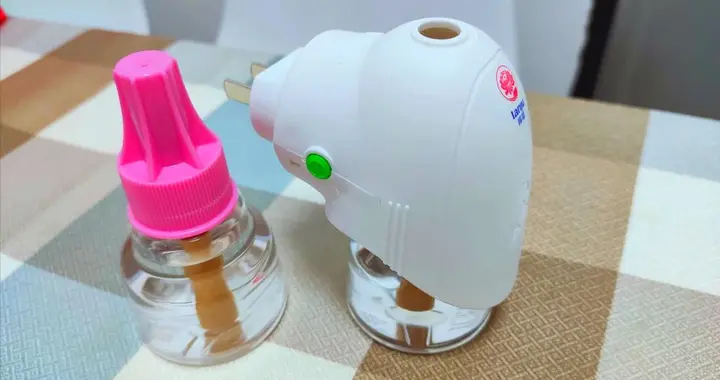 孩子喝了一口，中毒身亡！这东西春天家家户户都有，10毫升可致死