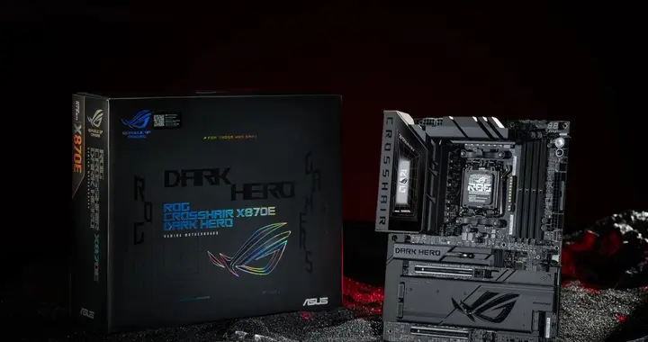 AMD处理器装机绝配，狂暴黑武士登场，ROG X870E DARK H...