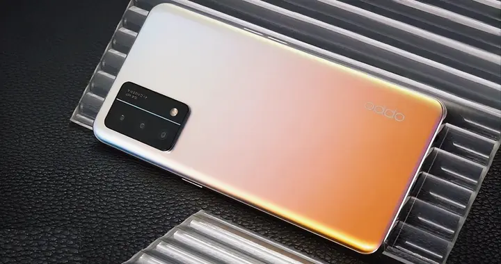 别被“越级”忽悠！浅谈中端手机，没有谁能真正获胜