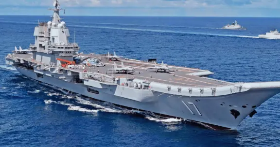 硬闯美菲联合军演区域？山东舰如何无视美菲导弹封锁前出太平洋？