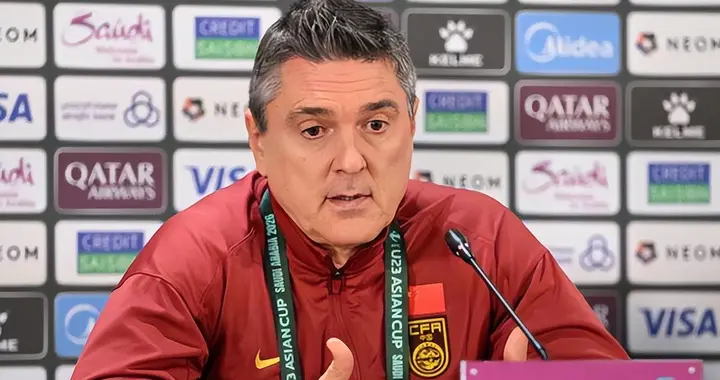 中国0-4日本！输球不可怕 可怕的是安东尼奥赛后这番话 认清差距！