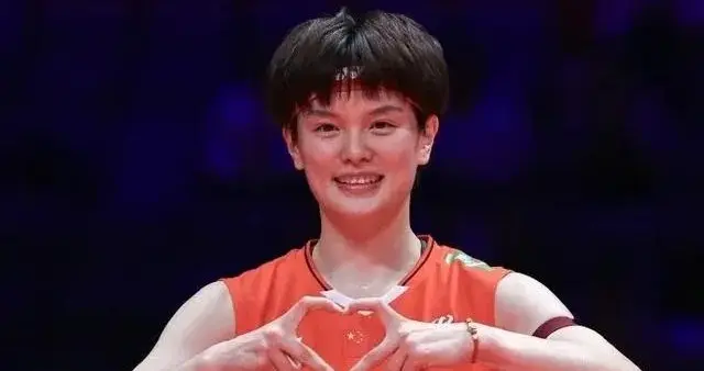 真是打不过！1-2+9连败，国羽名将再输世界第1，总决赛第3冠出炉