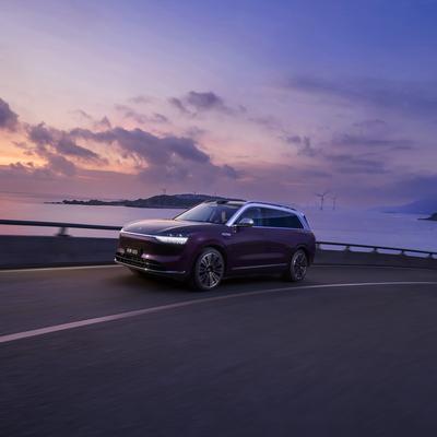 车闻点评：问界M9的销量，撕开了中国豪华