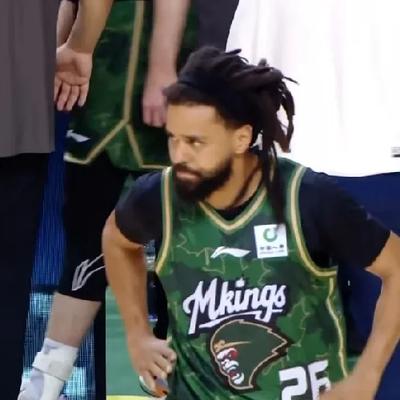 波波放大镜：说唱歌手科尔首秀0分！南京天