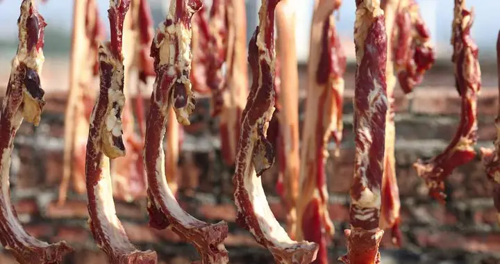 腊肉再次被关注！调查发现：心血管病患者常吃腊肉，会有7种变化