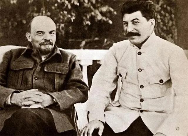 加拉罕宣言：承诺归还沙俄强占的中国所有领土，为何苏联没有执行