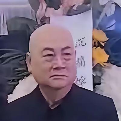 我爱小苹果：迟重瑞在殡仪馆一转身那个背影