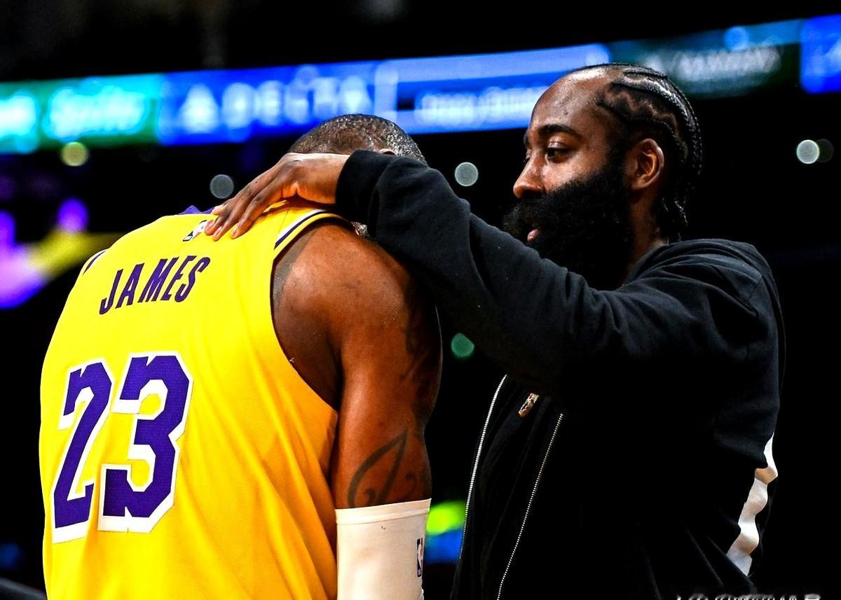 NBA季后赛首轮，一半是天堂，一半是地狱。  雷霆4-0直接横扫太阳...