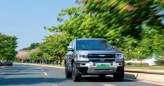 方程豹豹5凭何圈粉无数丨210KM天神Ultra版实测拆解