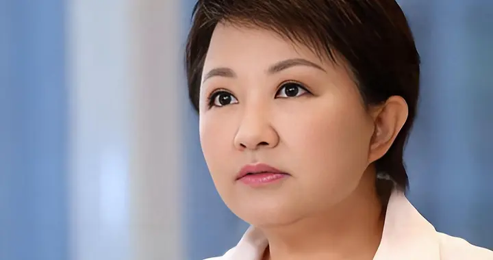 反转！蓝委公开宴请朱立伦 郑丽文彻底丢失话语权，卢秀燕态度暧昧