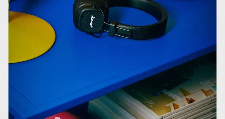 增色日常的首选项，为什么不能是一副耳机？