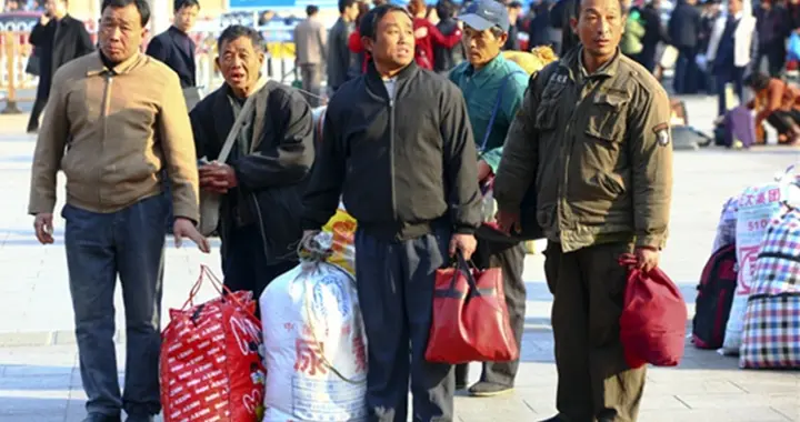 50岁的中年人，赚钱已经不重要了。