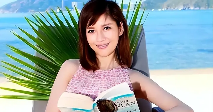 傍大款，当小三，私生活混乱！难怪16年过去，阔太们还在防着她