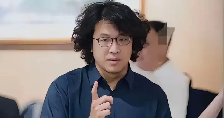 台北市长选战生变！民进党弃郑丽君推沈伯洋，是奇兵还是笑料？