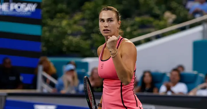 高芙硬地赛女单决赛不败金身告破 萨巴伦卡12连胜豪取“阳光双冠”