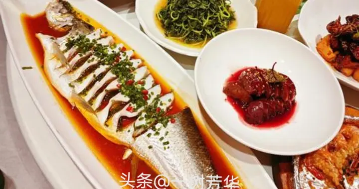 记住了：超过5个人的聚餐不要去！请客不要请5人以上！