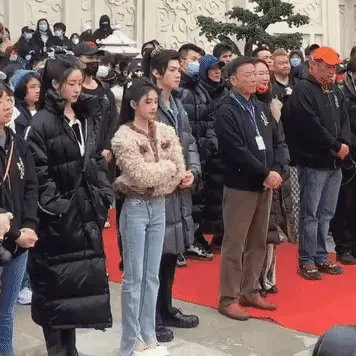 爱追剧的95后阿姨：这是多亏了颜值，还是