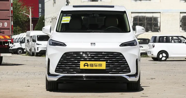 东北老铁冬天开别克GL8 PHEV 陆尚，这才是咱北方人“暖心神器”！