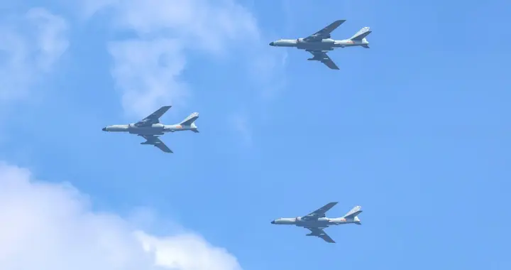 当轰-6J遇上高超音速武器，是淘汰还是新生？