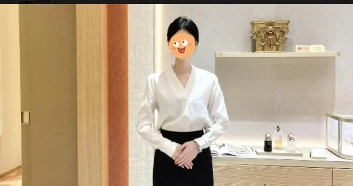 上海金店副店长直播卖爆，美颜背后藏着多少心酸？