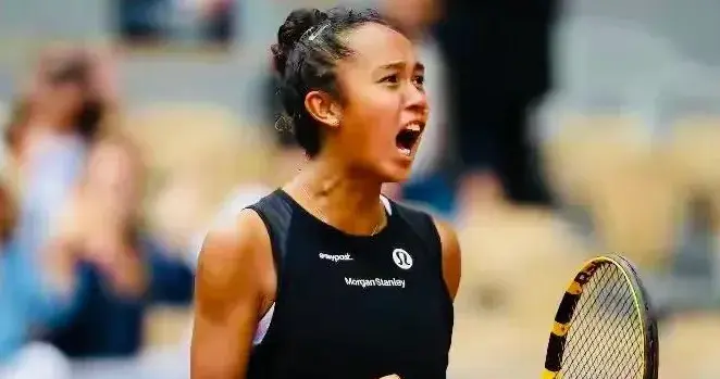 2-0!费尔南德斯晋级华盛顿站女单16强!与郑钦文或伊埃拉争夺八强!