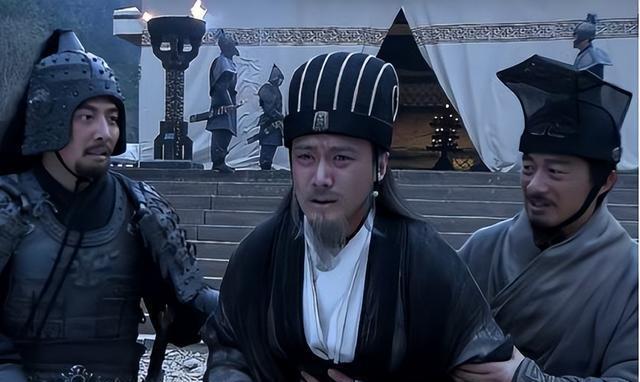 诸葛亮去世前留下一特务，整死两大奇才，却为蜀汉延续了 30 年寿命