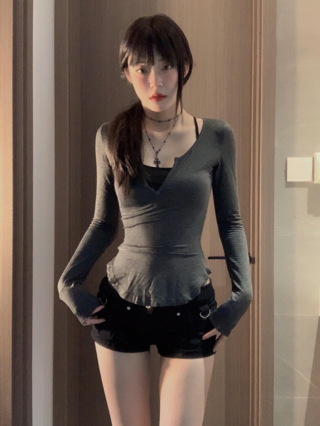 独特超好看显瘦内搭上衣