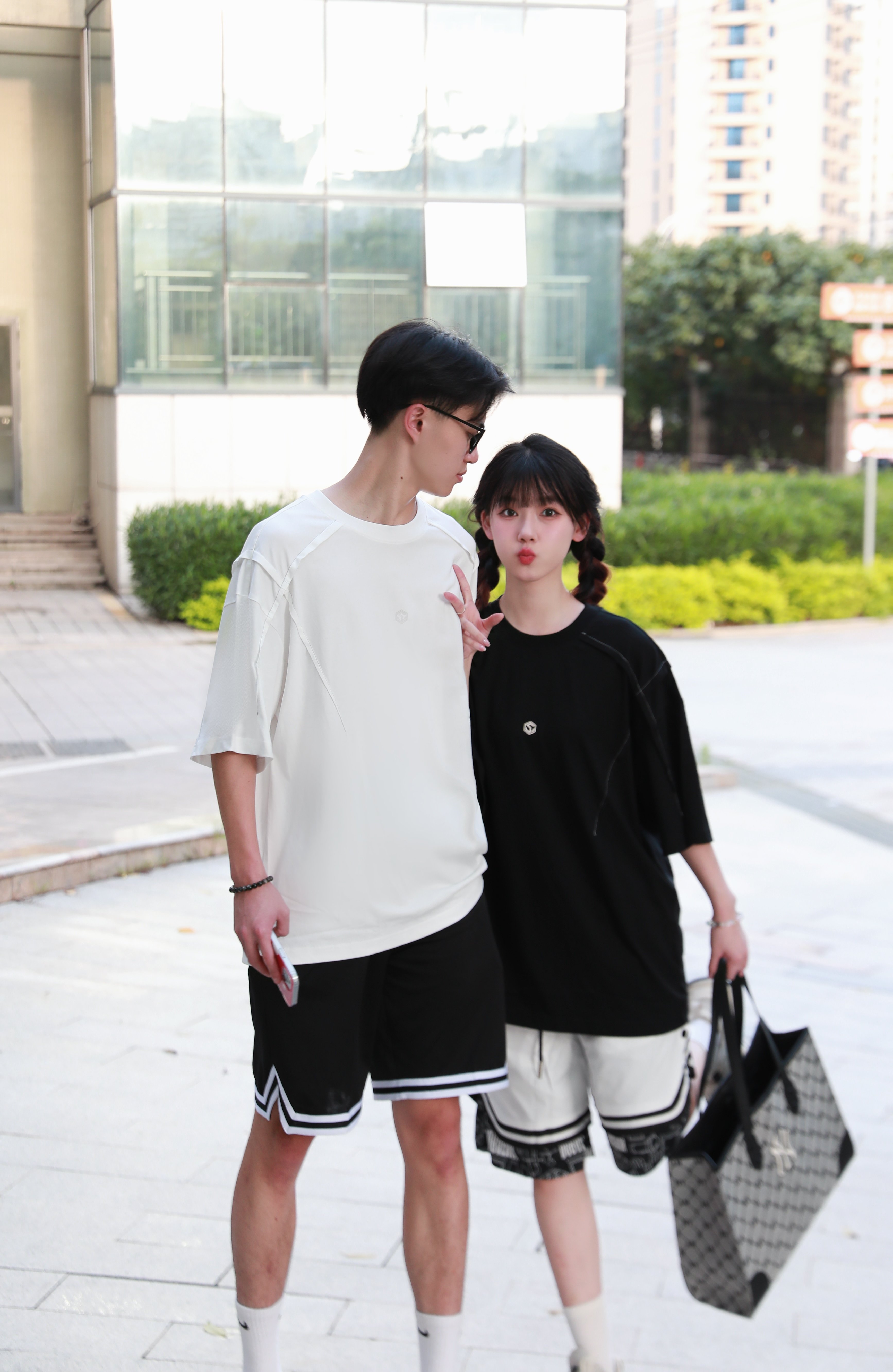 GUUKATECH，反光设计感短袖T恤