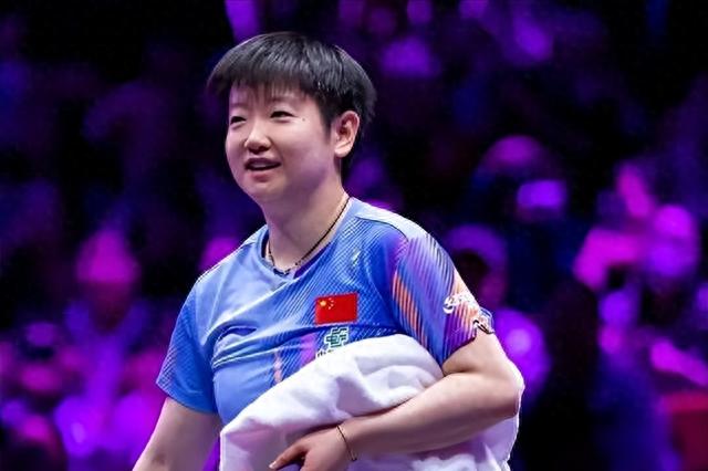 彻底放心！00后小将撑起国乒女队，蒯曼一日双冠太亮眼