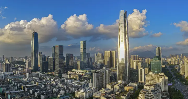 只要在深圳扎下根，10年以后，你的资产会是老家同学的20倍
