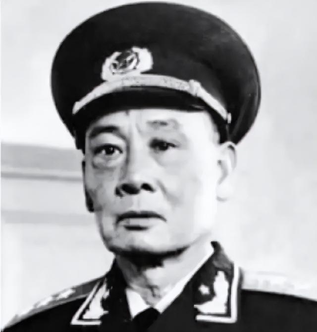 1950年解放军副师长遇难，伟人震怒，下令王震出动坦克部队剿匪!