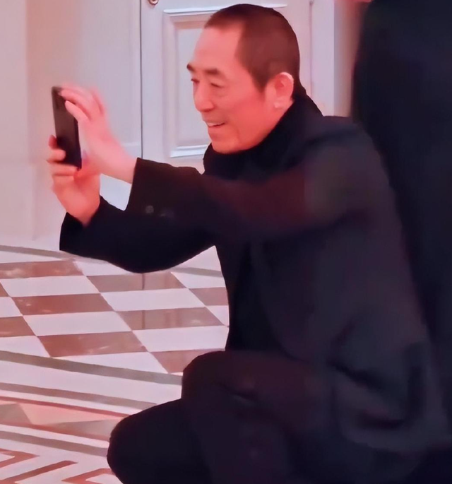 名媛由中国火到国外了！这次不是因为演员黄晓明，而是导演张艺谋