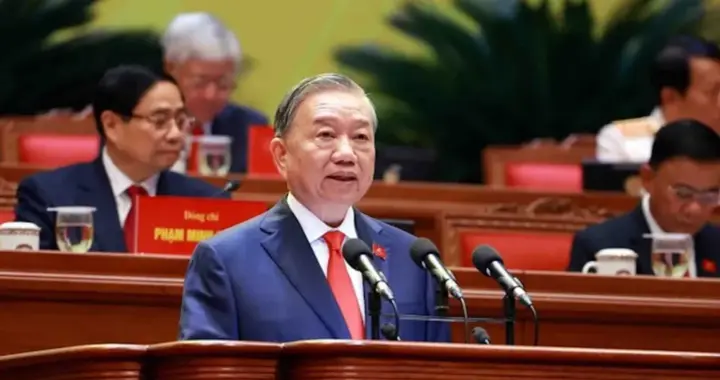 越南领导人对全国代表保证，中美两头吃的好日子后面还有