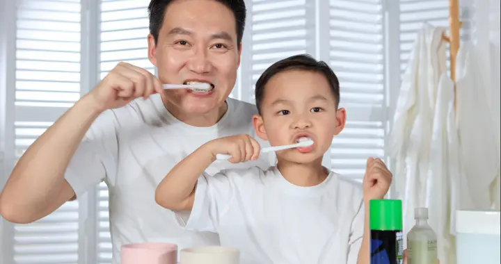 婴幼儿到底能不能用电动牙刷？