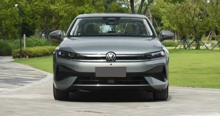 新老车型同堂销售，大众速腾月销超20000台，仍是绕不开的选择！