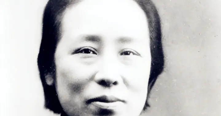 蒋介石被骂五次都不敢还嘴，汪精卫见了绕道走，她为什么这么横？
