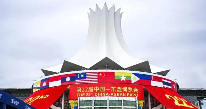 尽管小马科斯一边倒，但是菲民众清醒，最大规模代表团参加博览会