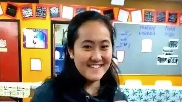 清风抚心房：见过最狂的犯人吗？  我反正