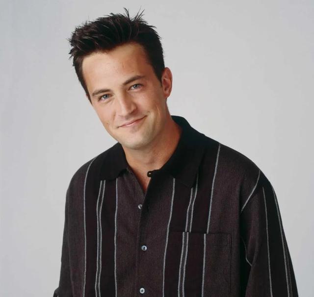 Matthew Perry 验尸报告公开，尸体内检测出大量毒品、药片！