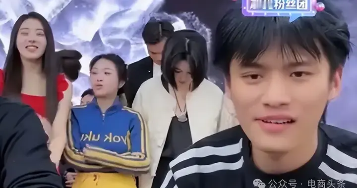 小杨哥有情况，三只羊杀回，扎堆复播带货