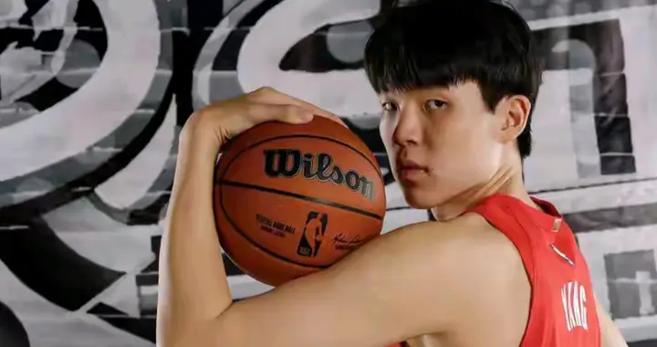 媒体排出现役中国男篮前六中锋，徐昕第二，胡金秋在周琦前面