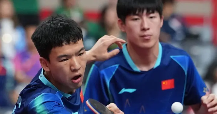 亚运会乒乓球，国乒3比1领先遭逆转，张本智和闯入男双决赛！